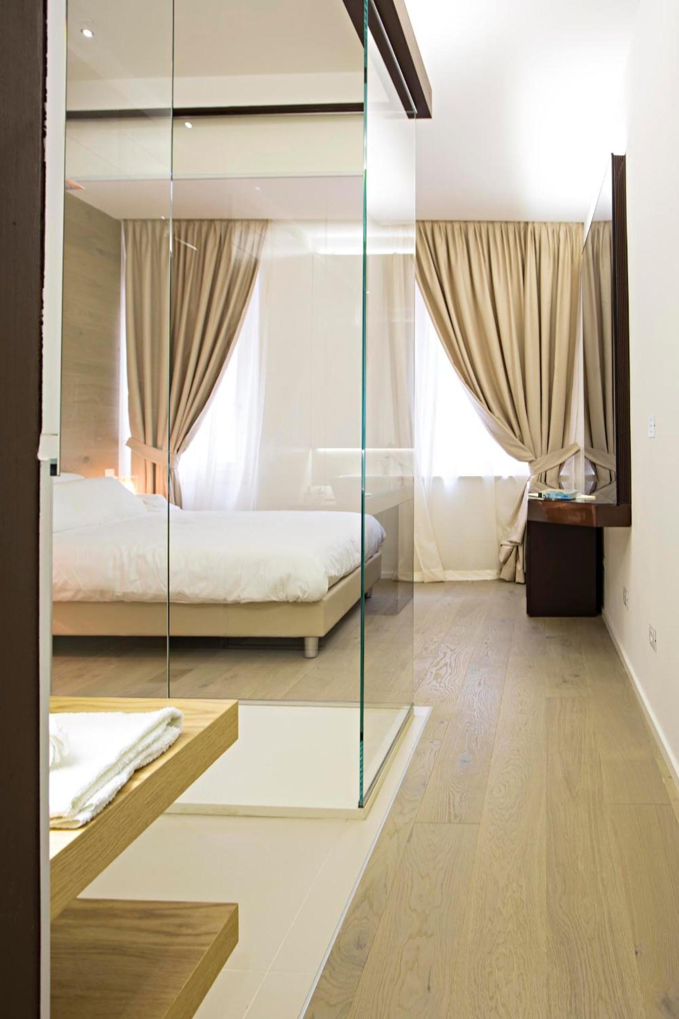Borgoleoni 18 - Room And Breakfast แฟร์รารา ห้อง รูปภาพ