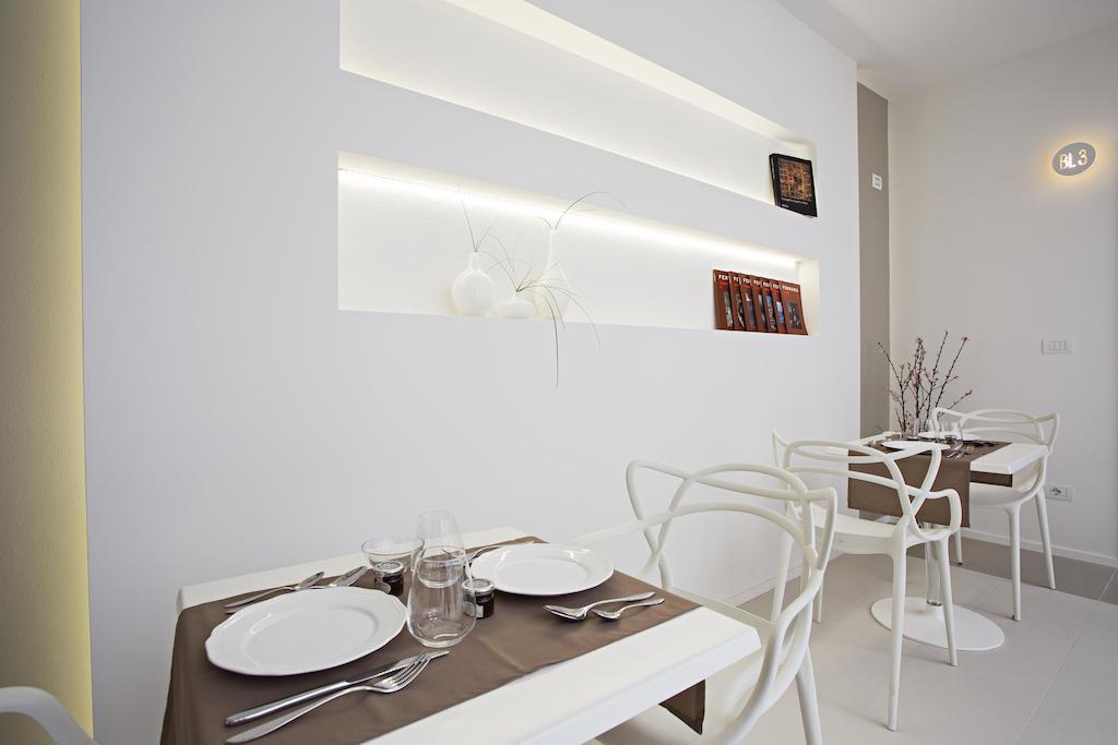 Borgoleoni 18 - Room And Breakfast แฟร์รารา ภายนอก รูปภาพ