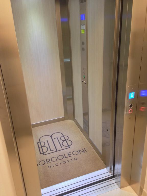Borgoleoni 18 - Room And Breakfast แฟร์รารา ภายนอก รูปภาพ